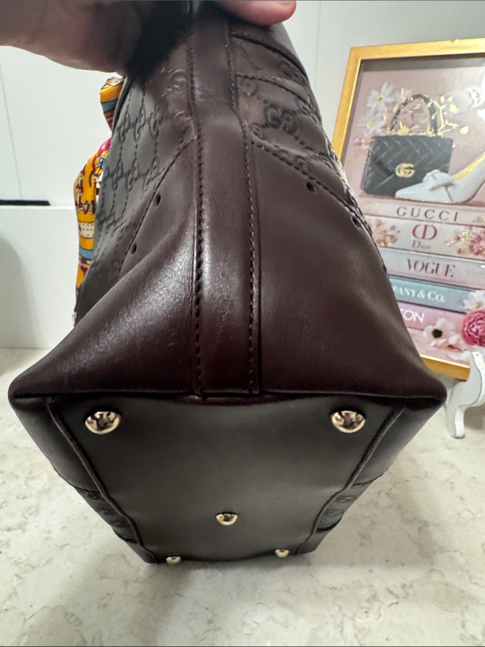 Gucci Guccisima medium punch tote in Chocolate Brown leather - Picture 8 of 12